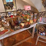 Du Pont 3*