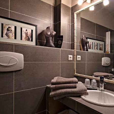 Du Pont Hotel Mane (Alpes-de-Haute-Provence)